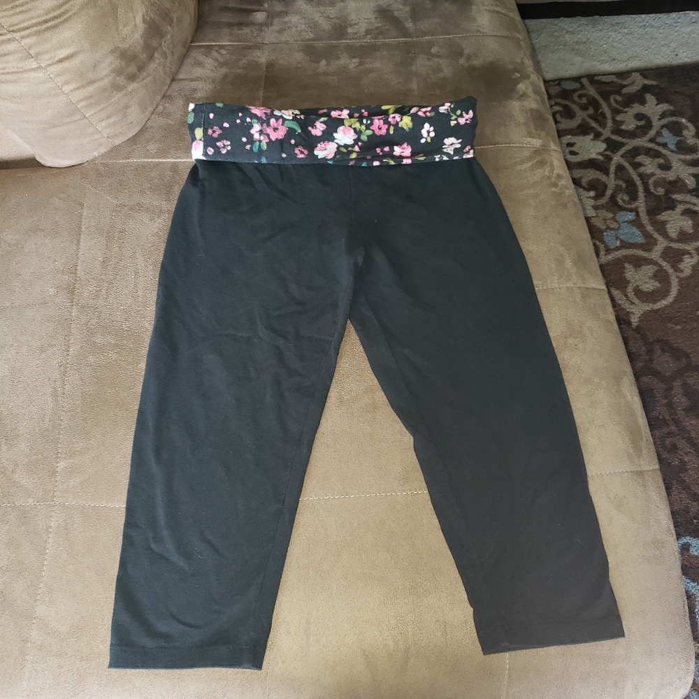 Victoria's secret crop yoga